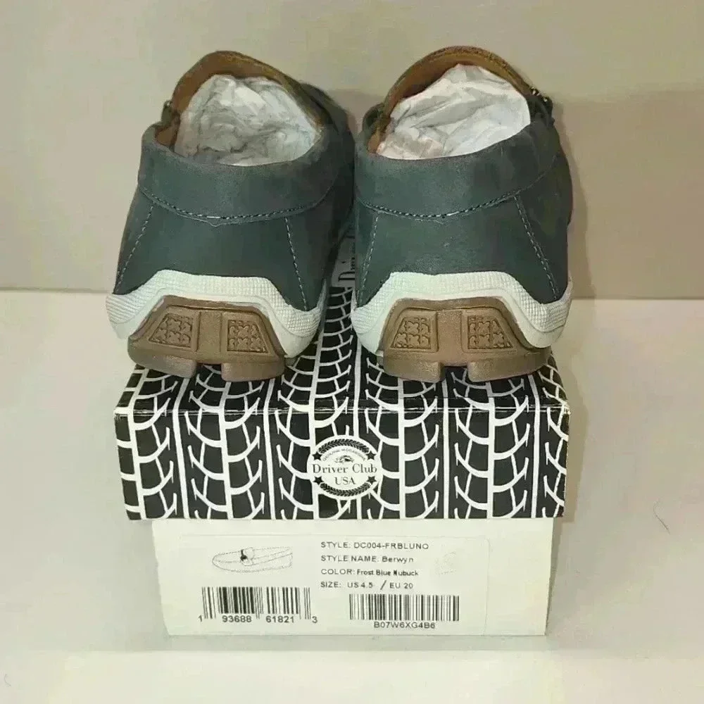 Driver club genuine moccasins new with box size 4.5